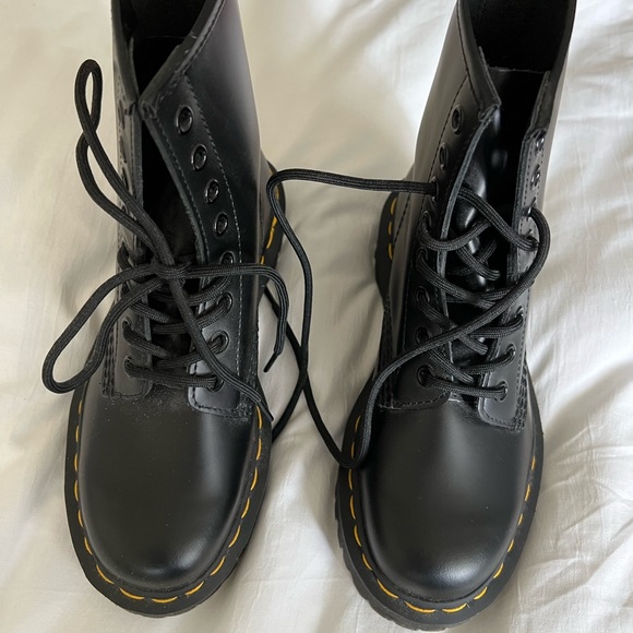 Dr.Marten 1460 Bex - never worn w/o box - Picture 2 of 3